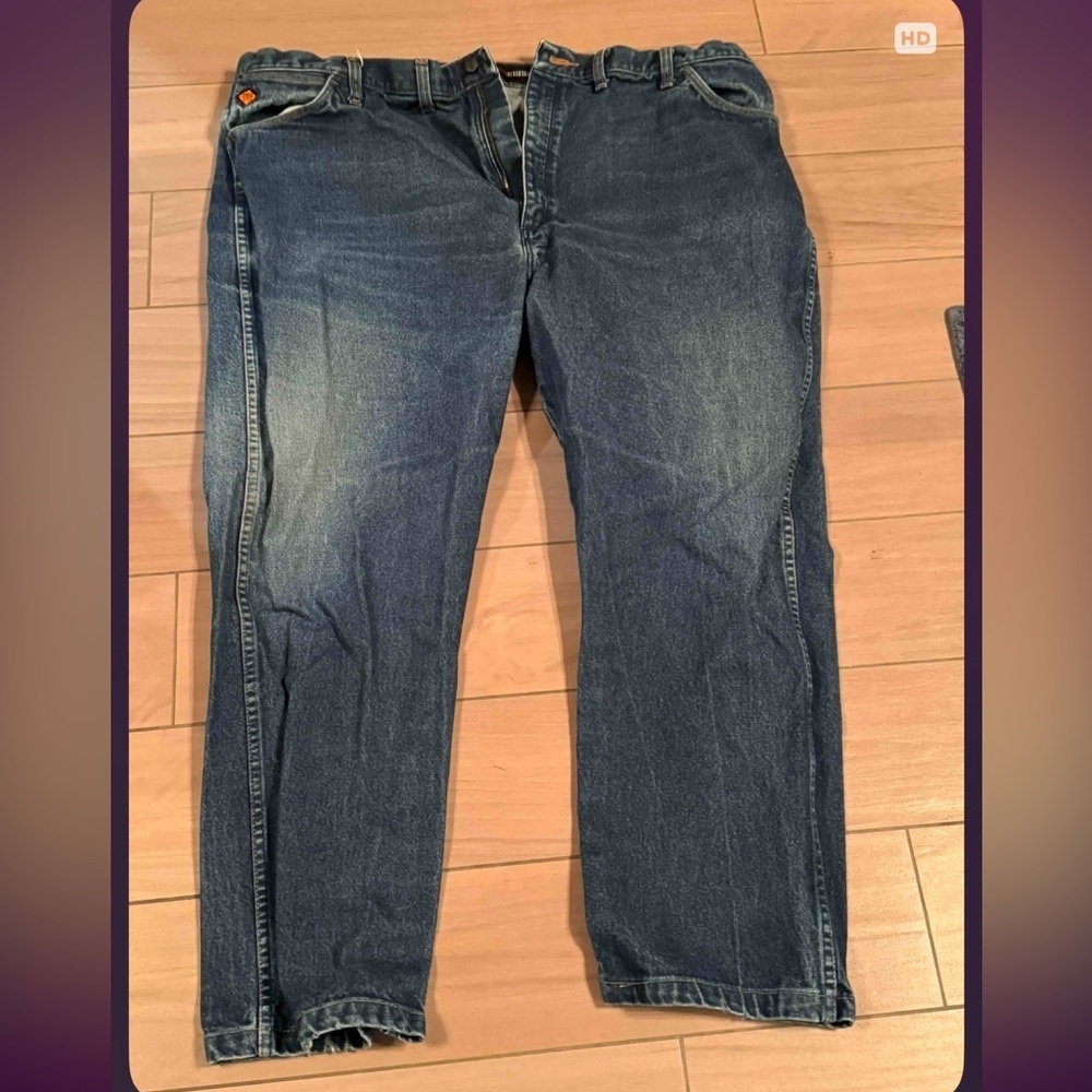 Wrangler FR FIRE RESISTANT Relaxed Fit Blue Jeans 46x32 no stains or wear